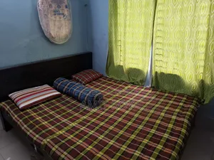 ৬/৭ ফুট খাট বিক্রির জন্য
