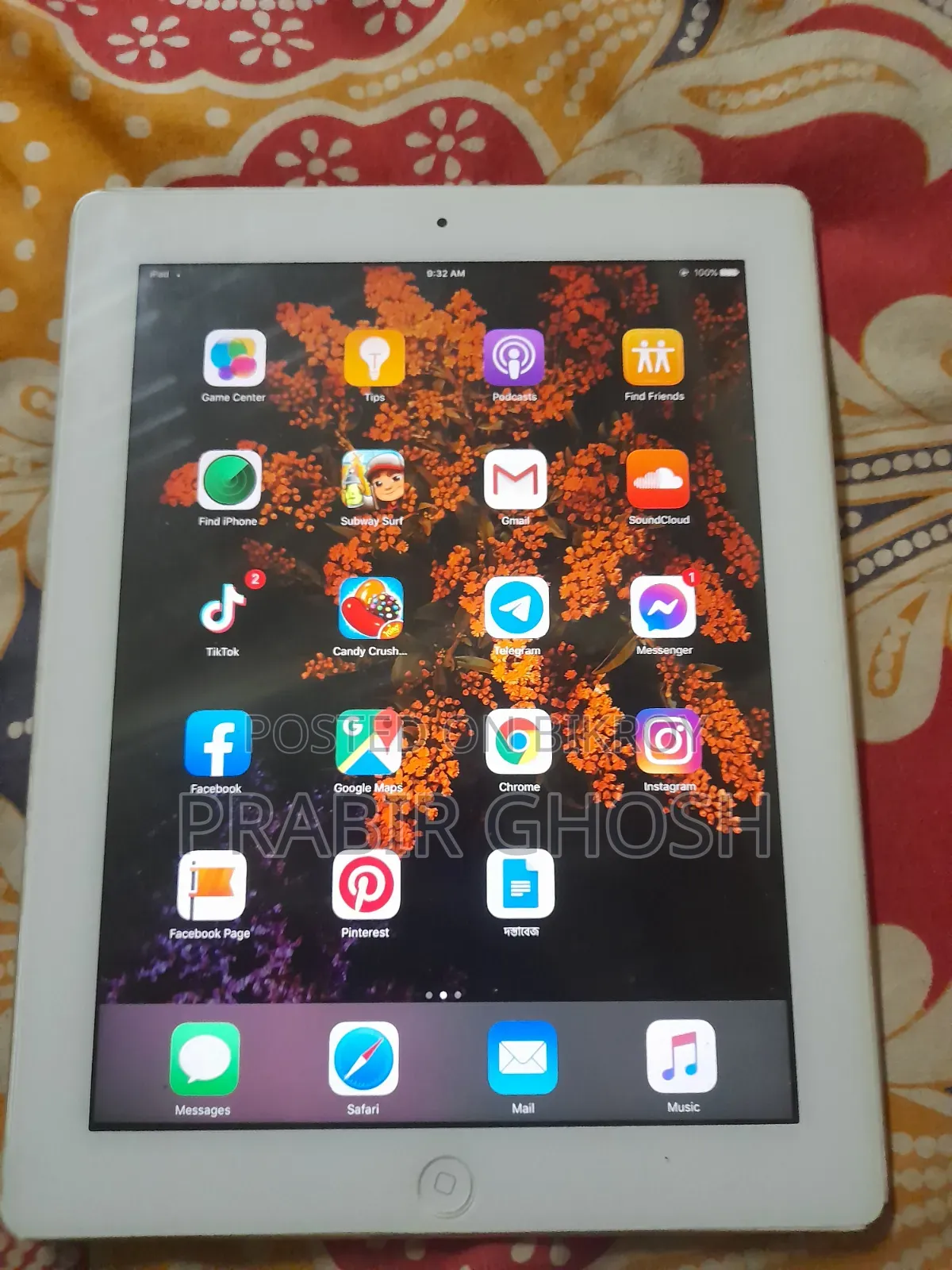 Apple iPad 3 Wi-Fi 16 GB Silver