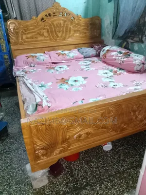 আকাশমনি কাঠের সলিড কাঠের খাট ৬/৭ফিট