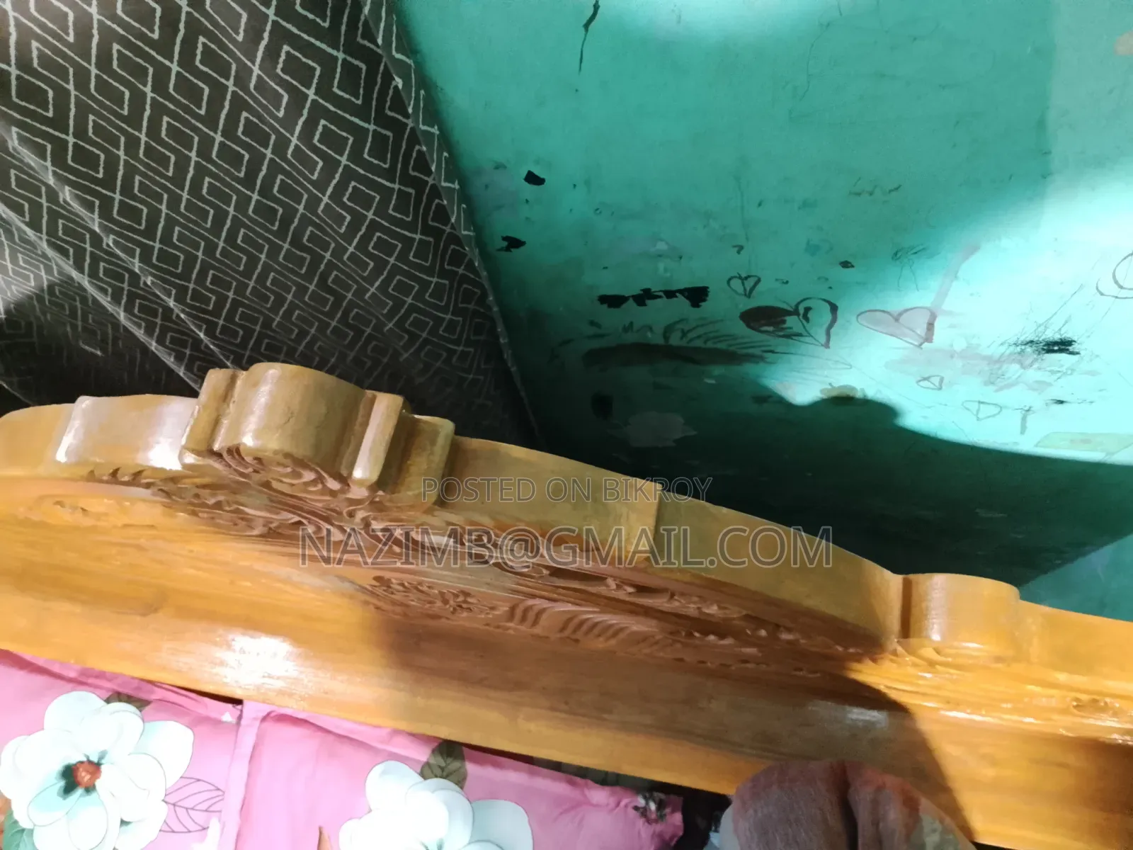 Akashmoni Wood Solid Wood Bed 6/7 Feet