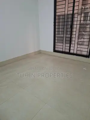 4bdrm Apartment in Uttara for Sale