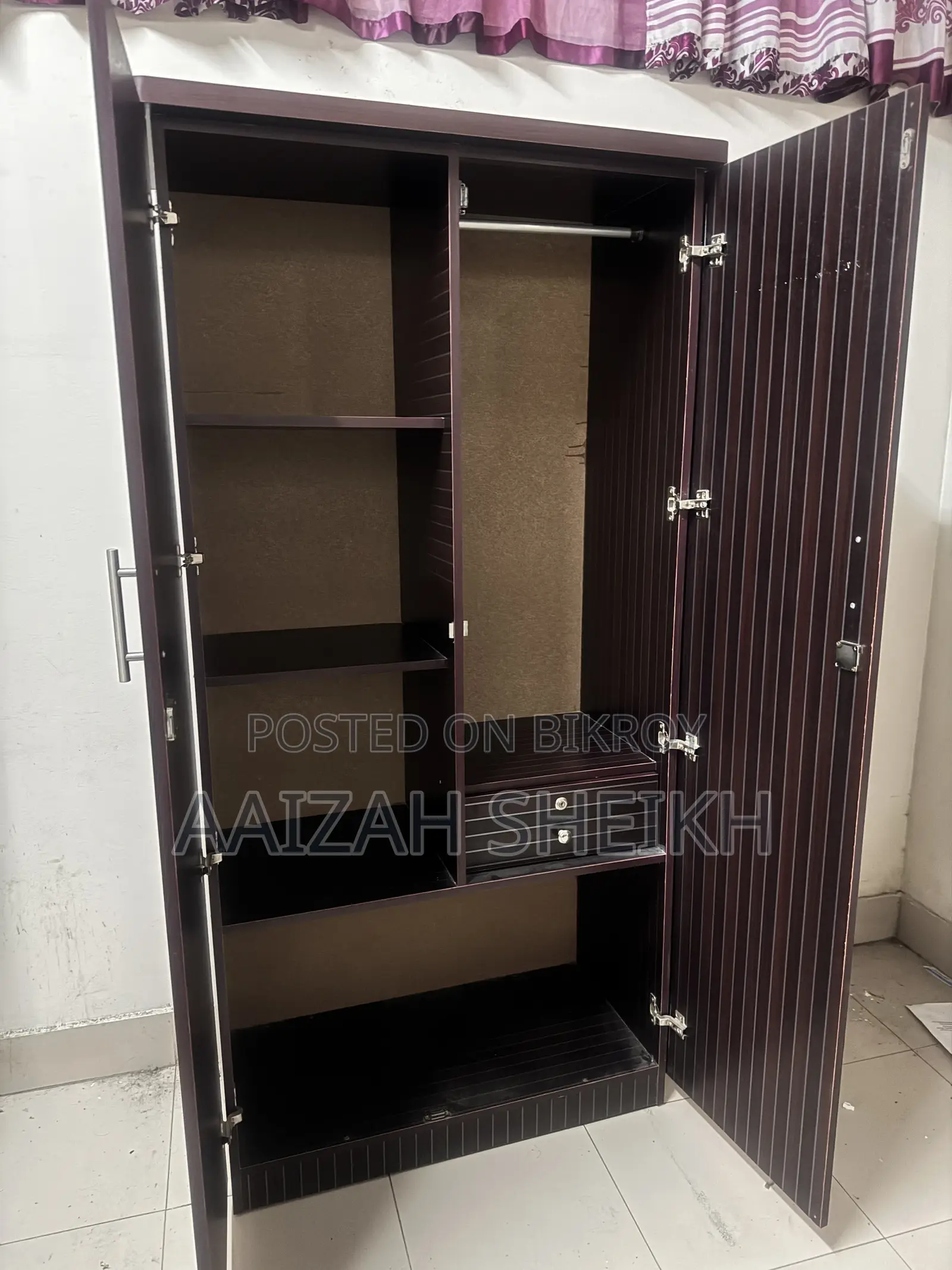 Wooden Wardrobe Fresh With Lock