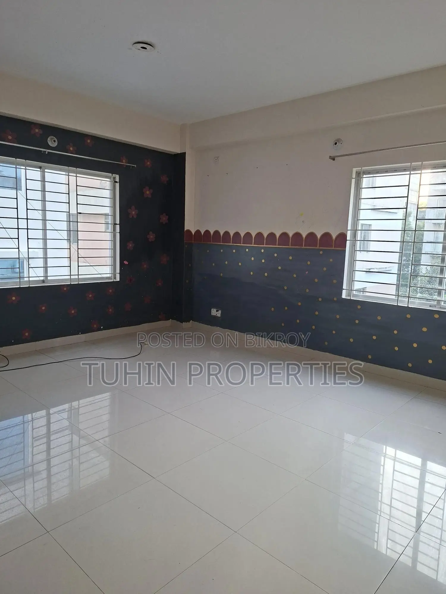 4bdrm Apartment in Uttara for Sale