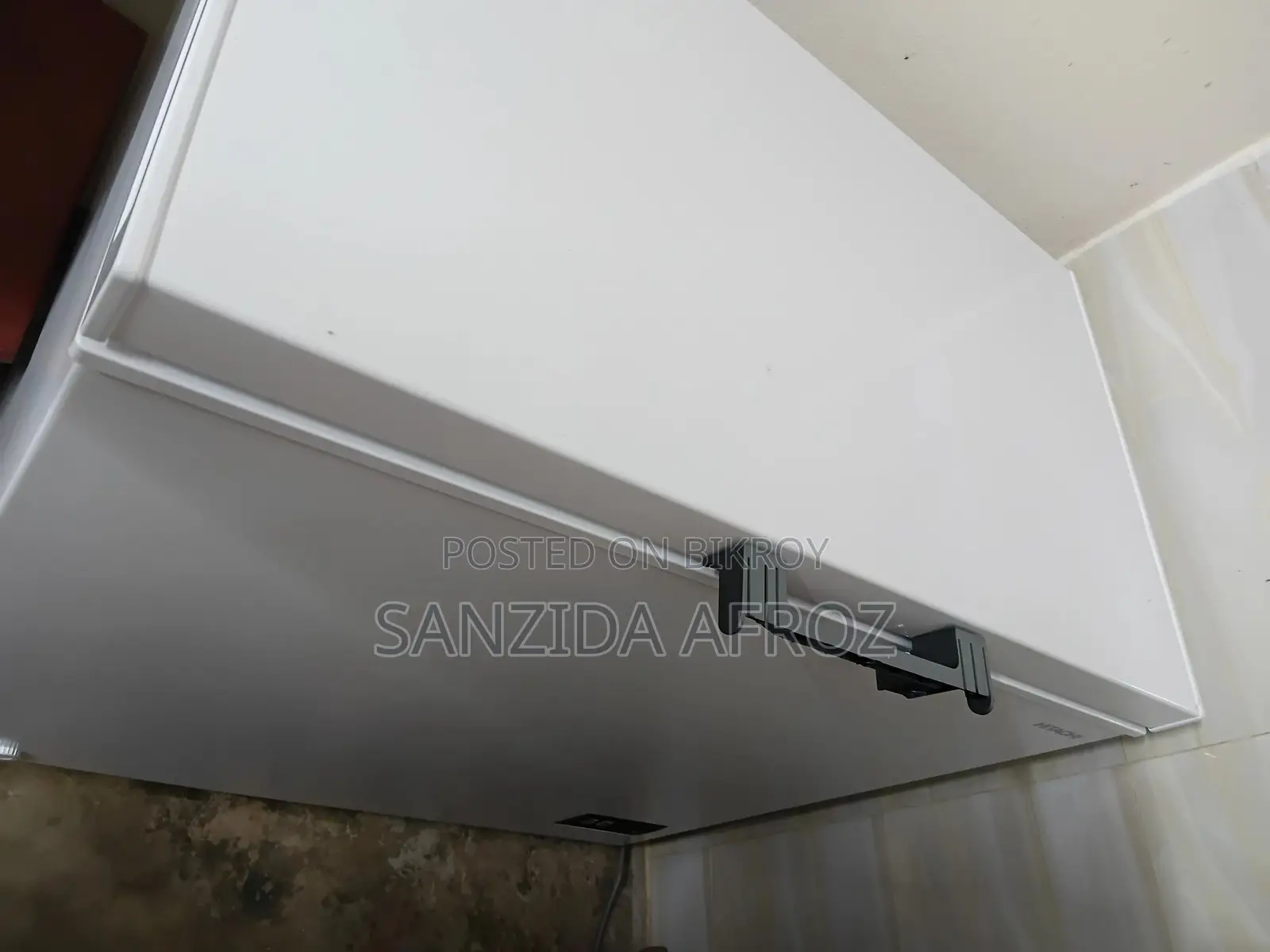 Hitachi 200 Liter Deep Fridge Chest Freezer Brand New