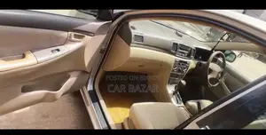 Toyota Corolla 2004 Beige