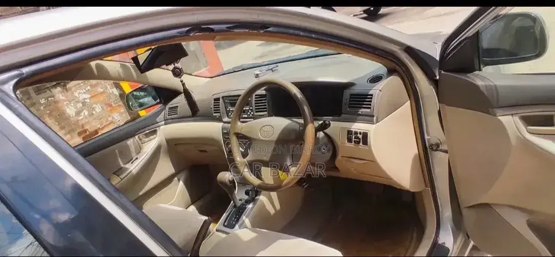 Toyota Corolla 2004 Beige