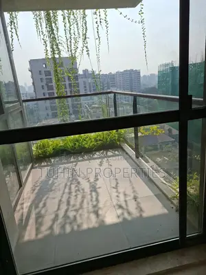 4bdrm Apartment in Gulshan for Sale