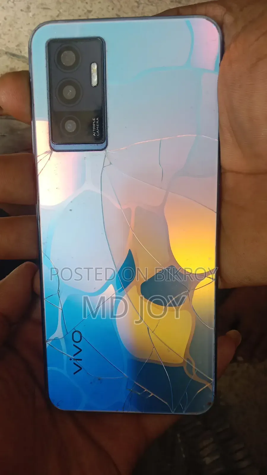 Vivo Y75 128 GB