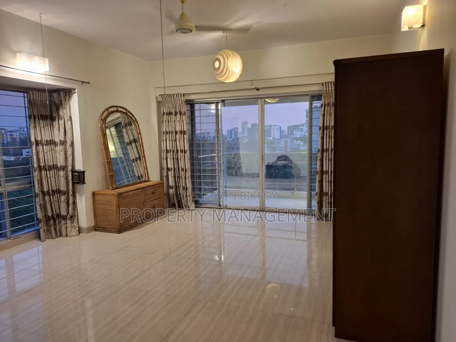 গুলশানের নাভানাতে ৪ বেডরুমের ফার্নিশড অ্যাপার্টমেন্ট ভাড়া হবে