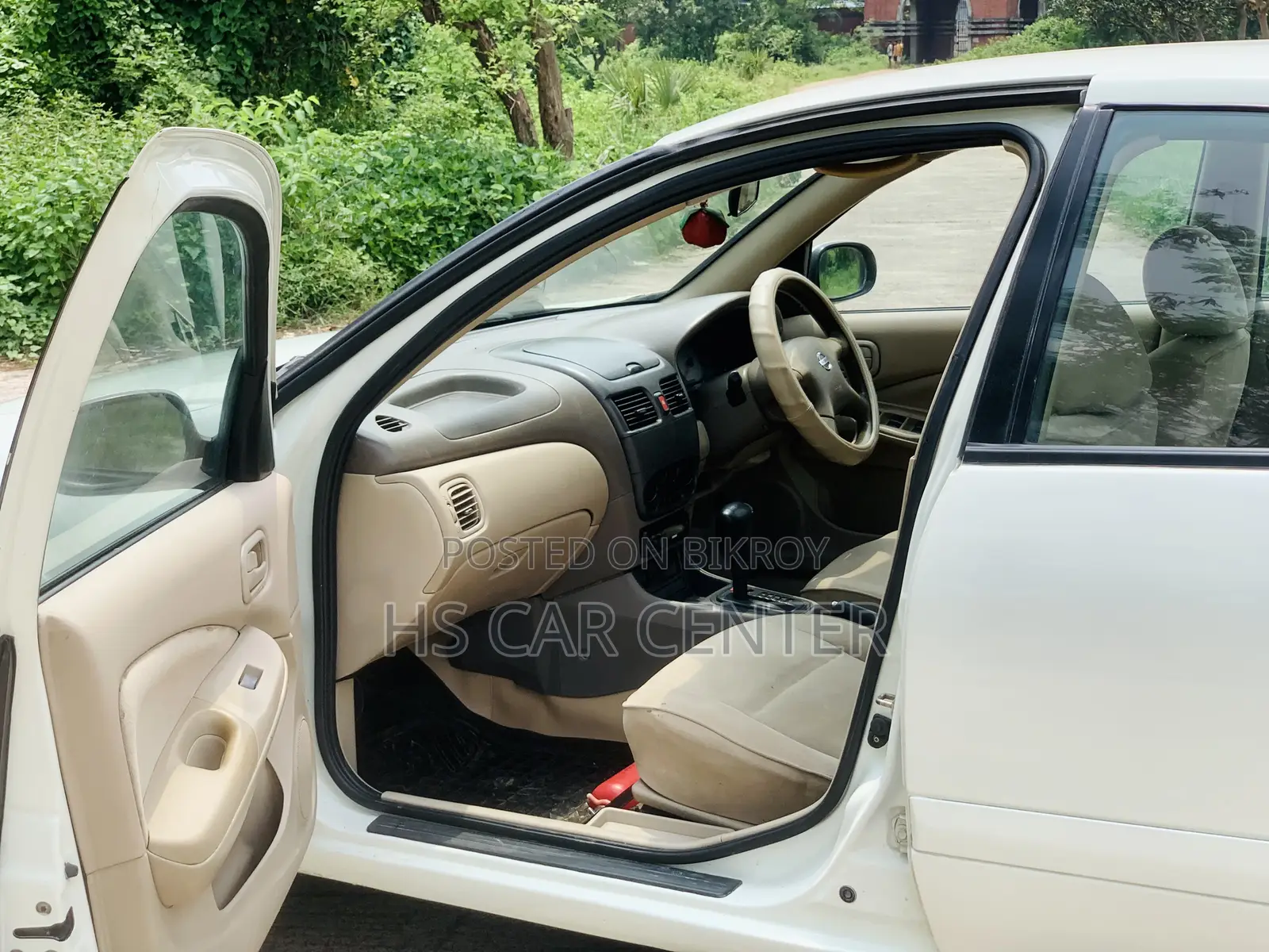 Nissan Sunny 2005 Pearl