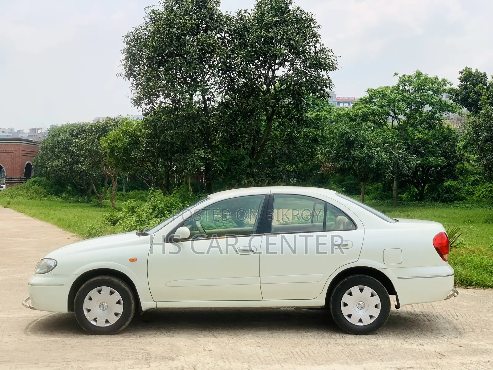 Nissan Sunny 2005 Pearl