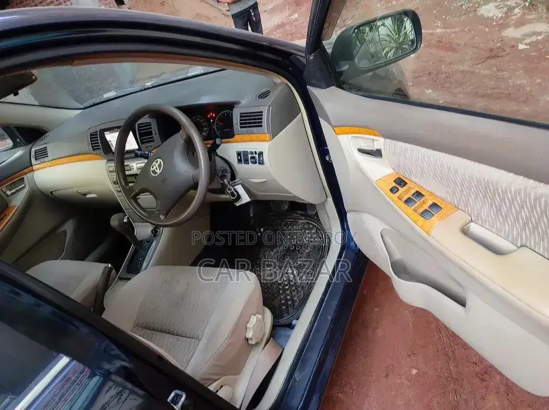 Toyota Corolla 2004 Blue