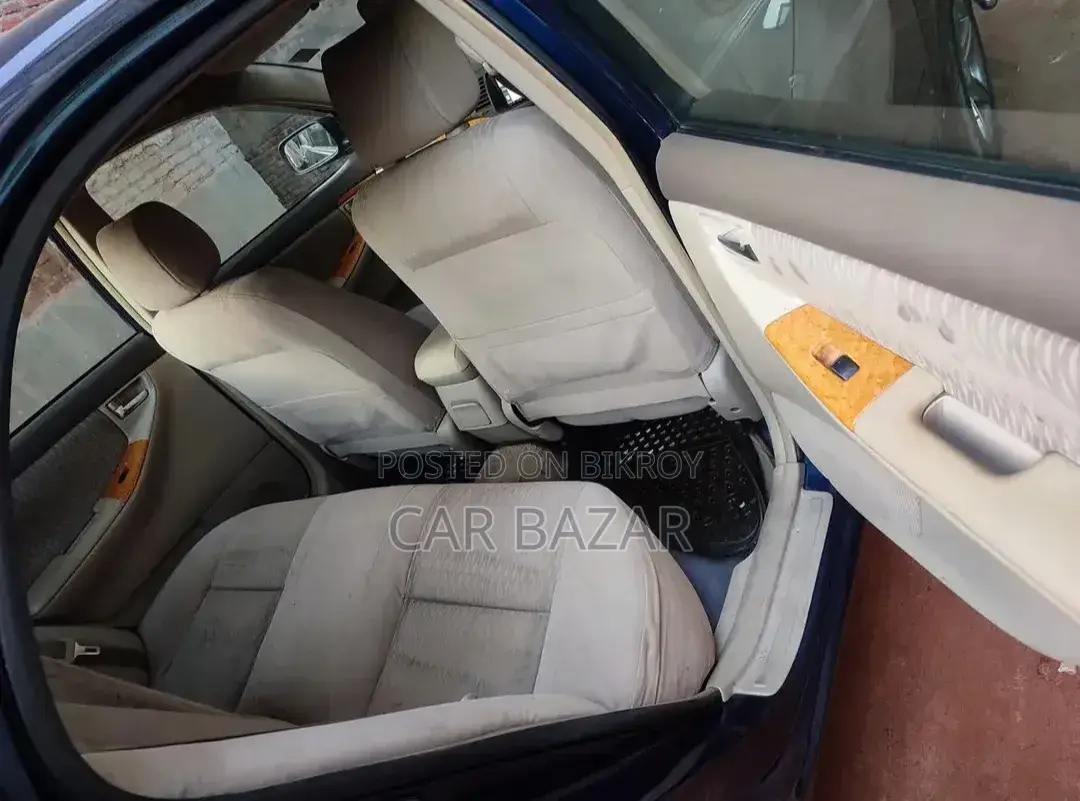 Toyota Corolla 2004 Blue