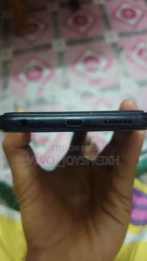 Vivo Y11 32 GB