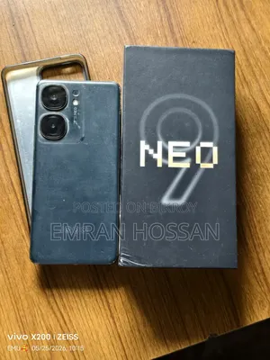 iQOO 256 GB Blue