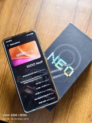 iQOO 256 GB Blue