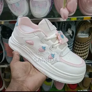 Casual Sneakers, Size 37, Like New
