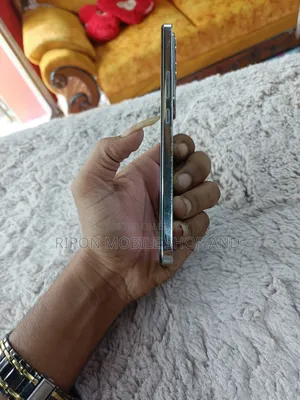 Vivo Y300 128 GB Gold