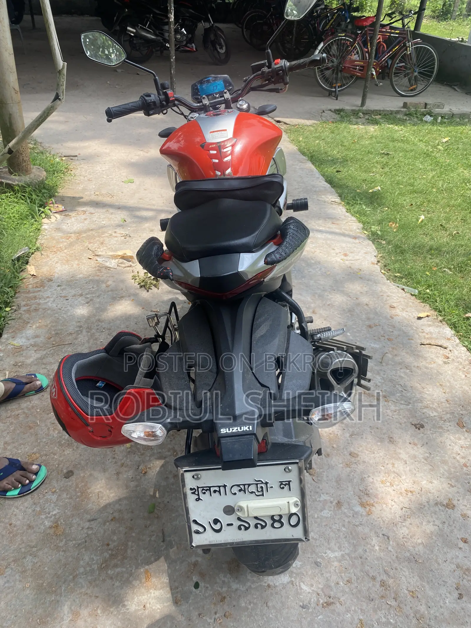 Suzuki Gixxer Fi ABS 2024 Orange