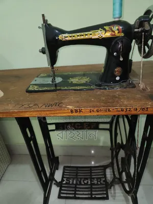 Brand New Condition Singer Sewing Machine