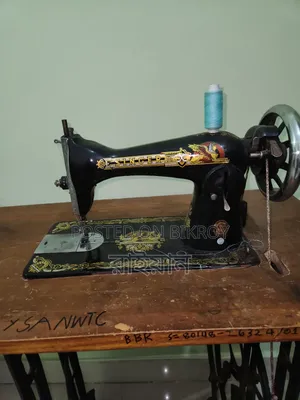 Brand New Condition Singer Sewing Machine