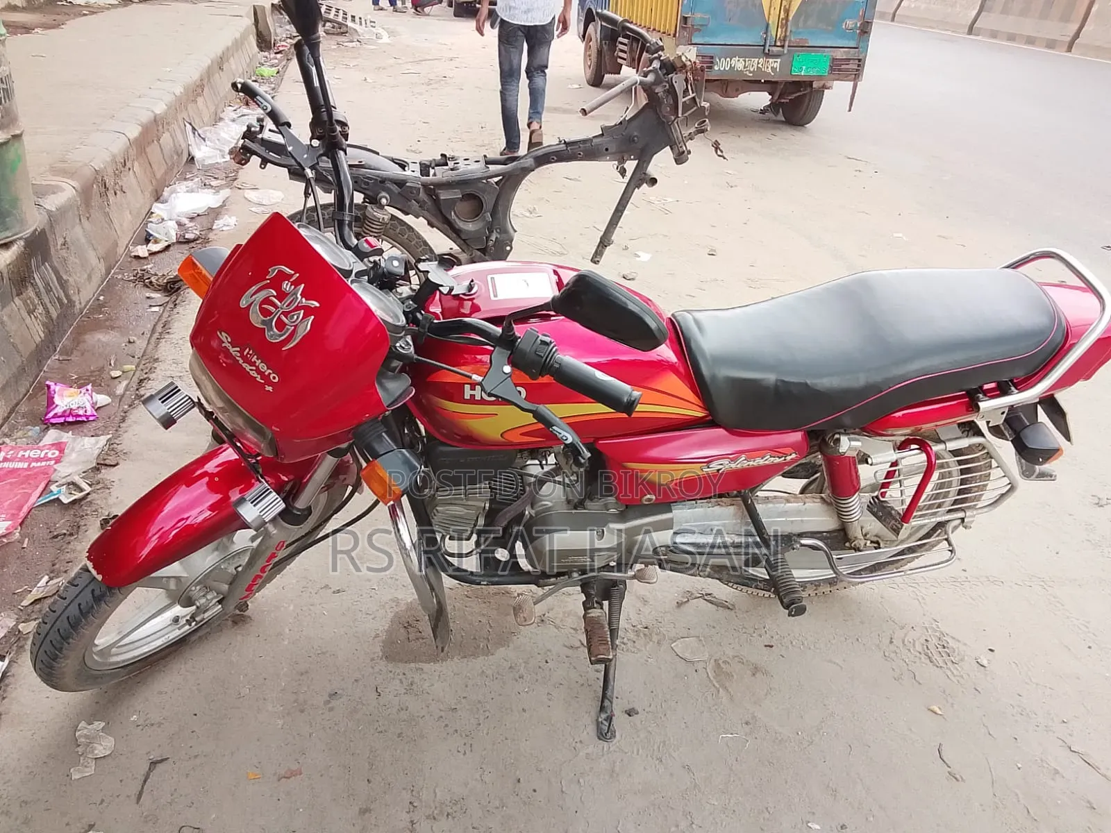 New Hero Super Splendor 2014 Red