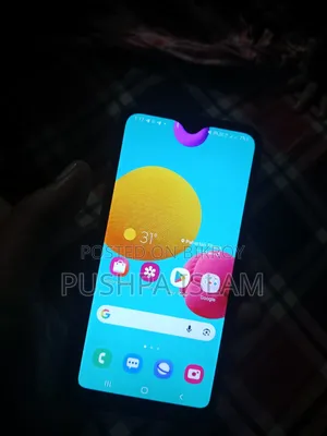 Samsung Galaxy M01 32 GB Red