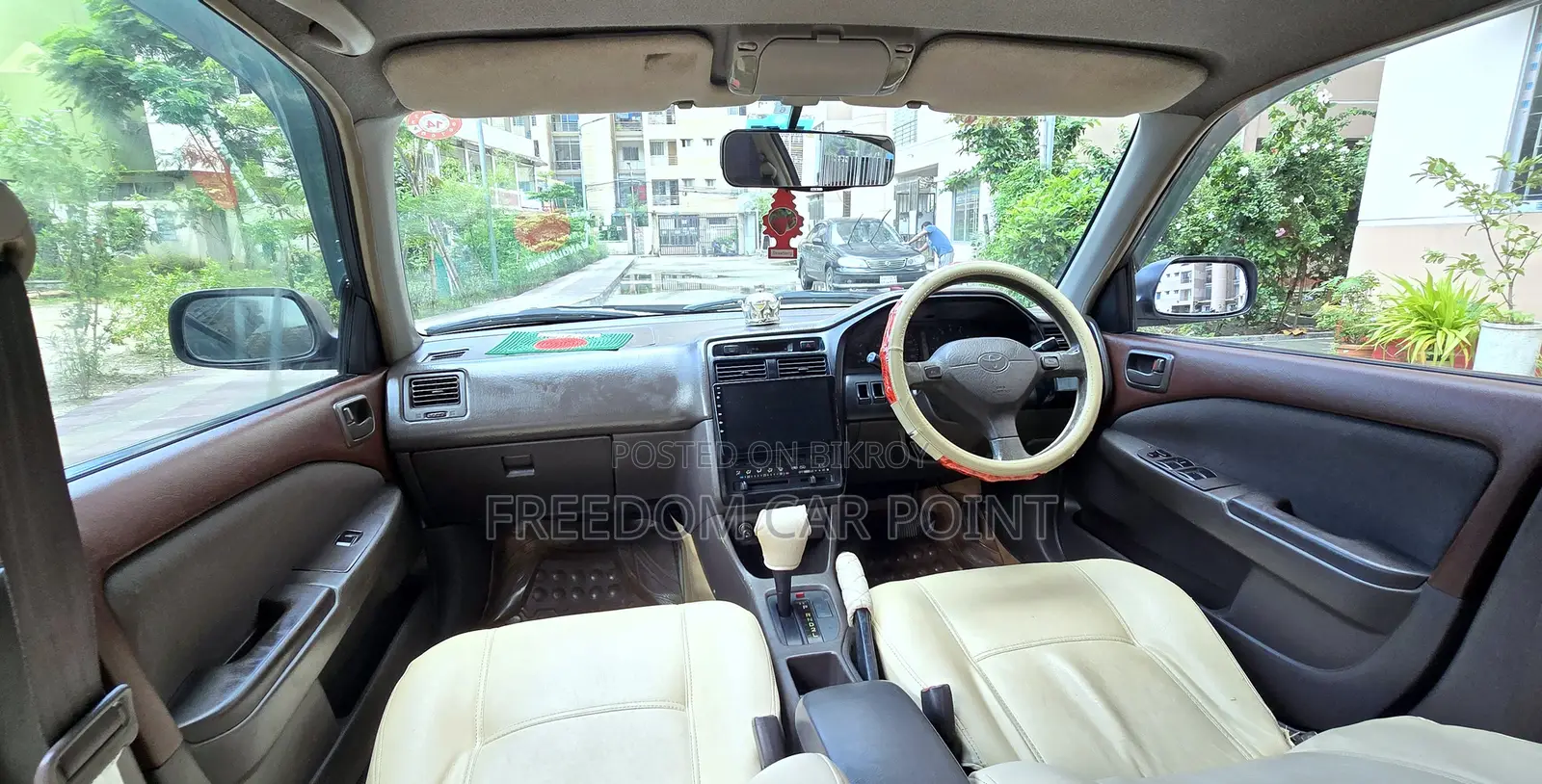 Toyota Carina 1.5 FWD Sedan 1998 সিলভার