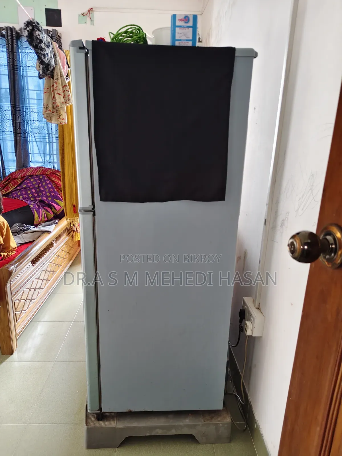 Hitachi Refrigerator