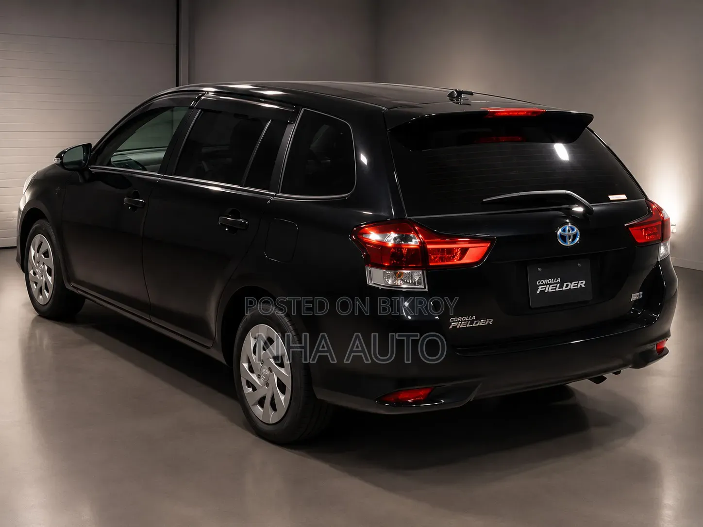Toyota Corolla Fielder 1.5 Hybrid FWD 2021 Black