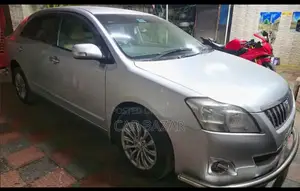 Toyota Premio 2010 Silver