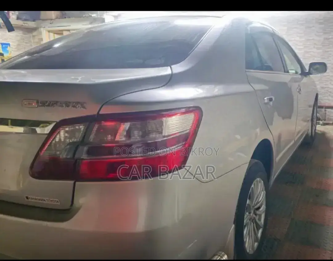 Toyota Premio 2010 Silver