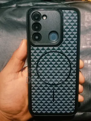 Tecno Spark 8P 128 GB Blue