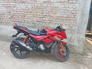 Honda 2011 Red