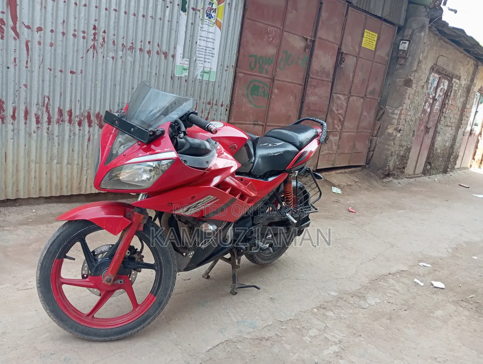 Honda 2011 Red
