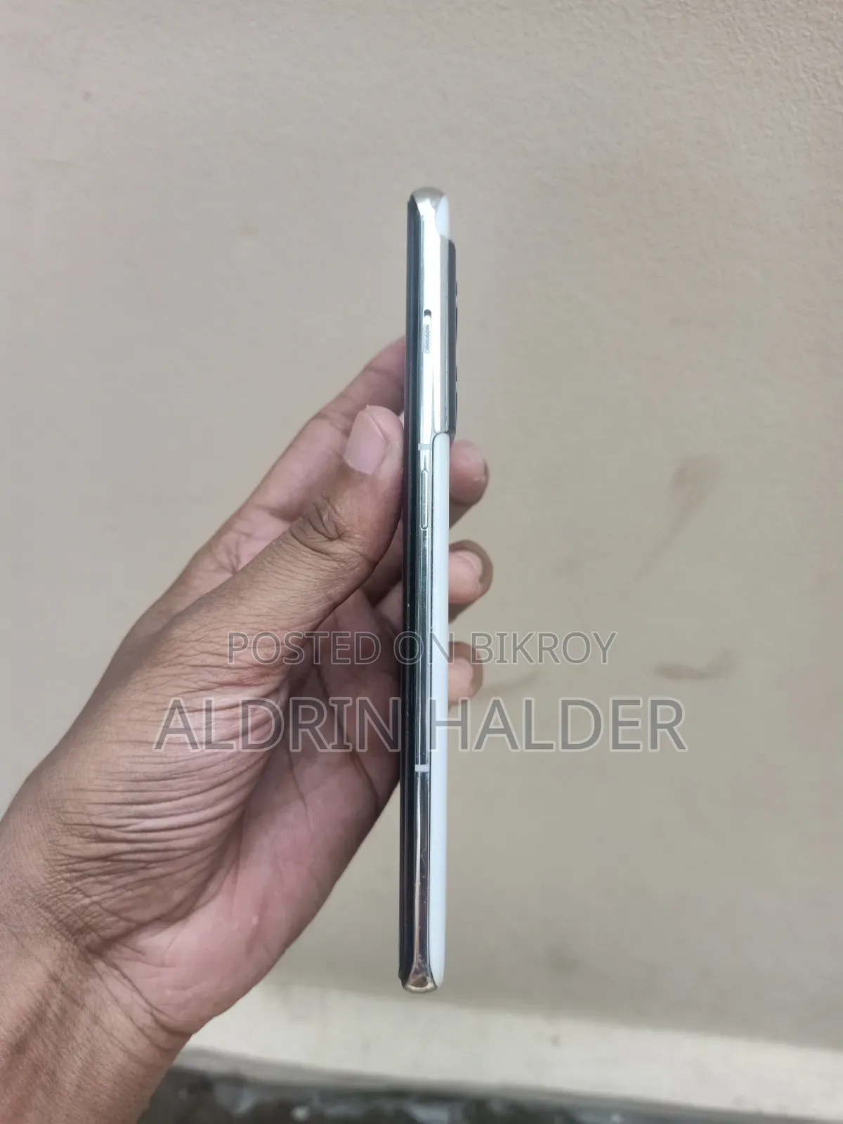 ওয়ানপ্লাস ১০ প্রো ৫১২ জিবি হোয়াইট