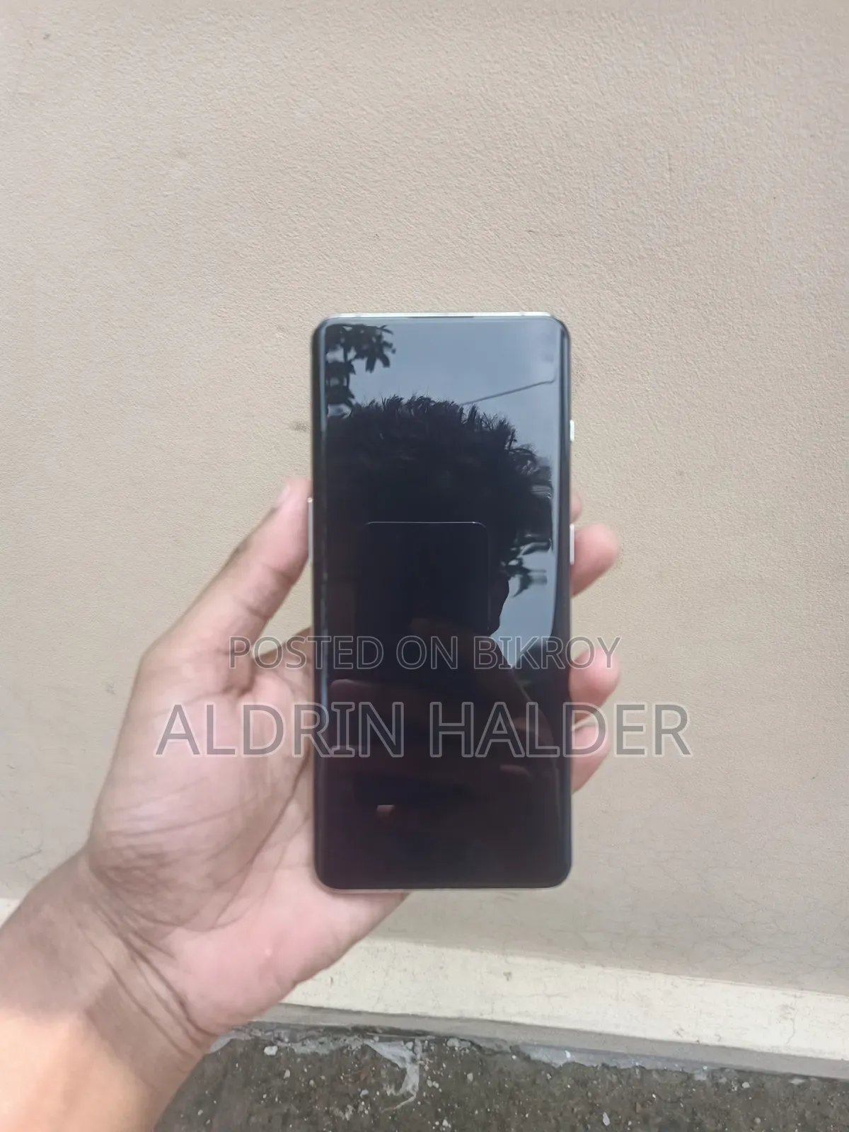 ওয়ানপ্লাস ১০ প্রো ৫১২ জিবি হোয়াইট