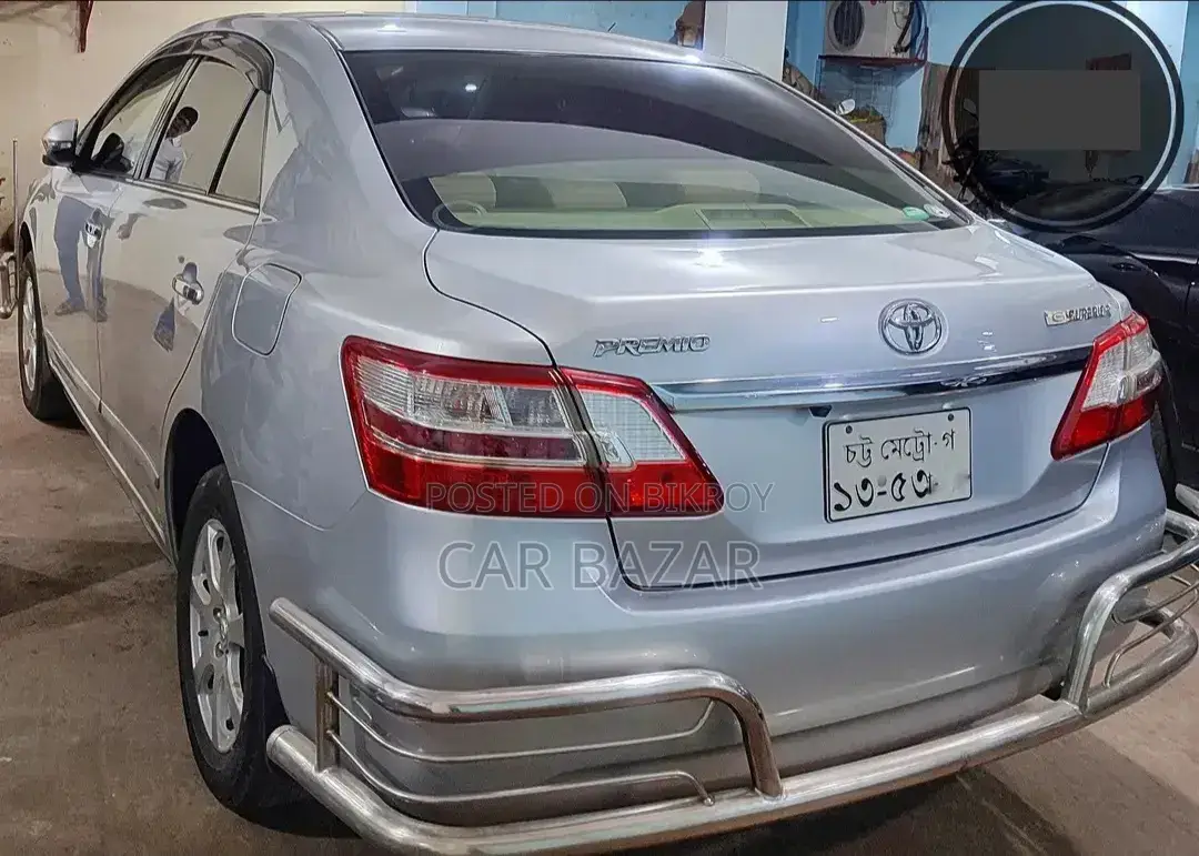Toyota Premio 1.5 Front Wheel Drive 2013 Silver