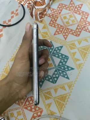 Apple iPhone X 64 GB White