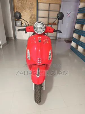 Vespa 100 Sport 2026 Red