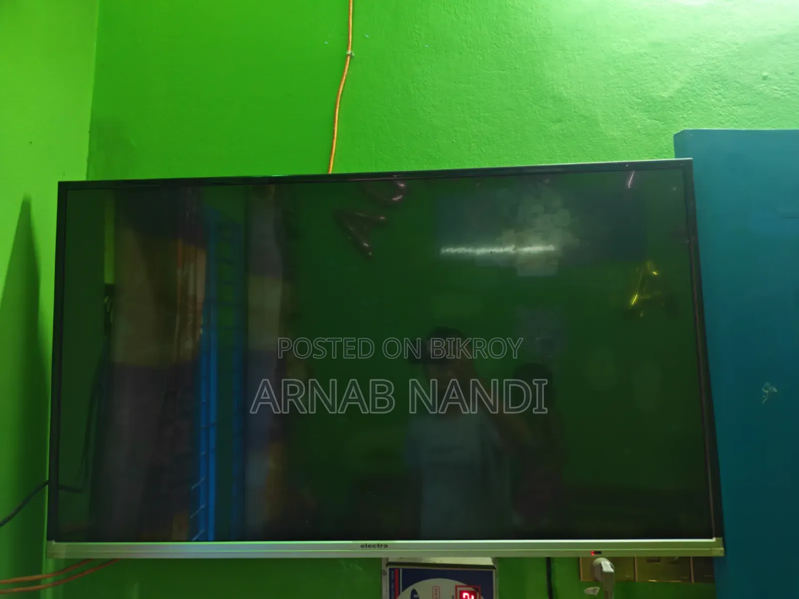 43 Inch Electra Smart TV (With Remote)