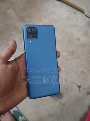 Samsung Galaxy A12 64 GB Blue