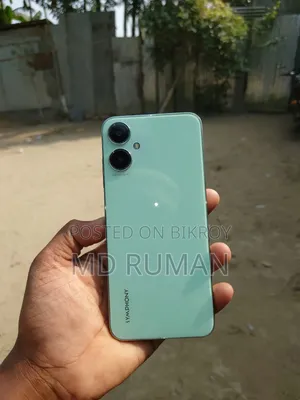 Symphony Z60 64 GB Green