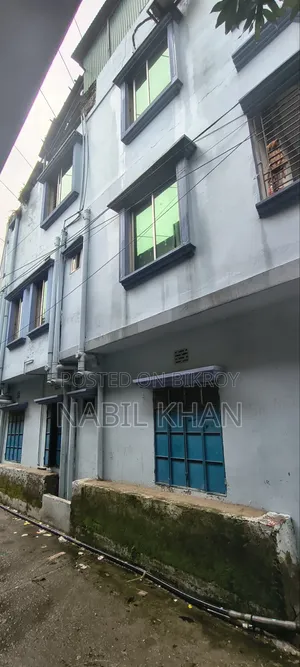 Furnished 12-bedroom House in Demra for Sale
