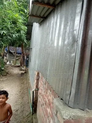 Furnished 2bdrm House in শিকদার বারি, Gopalganj Sadar for Sale