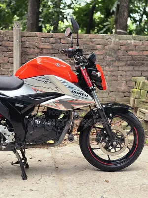 Suzuki Gixxer Fi ABS 2024 Orange