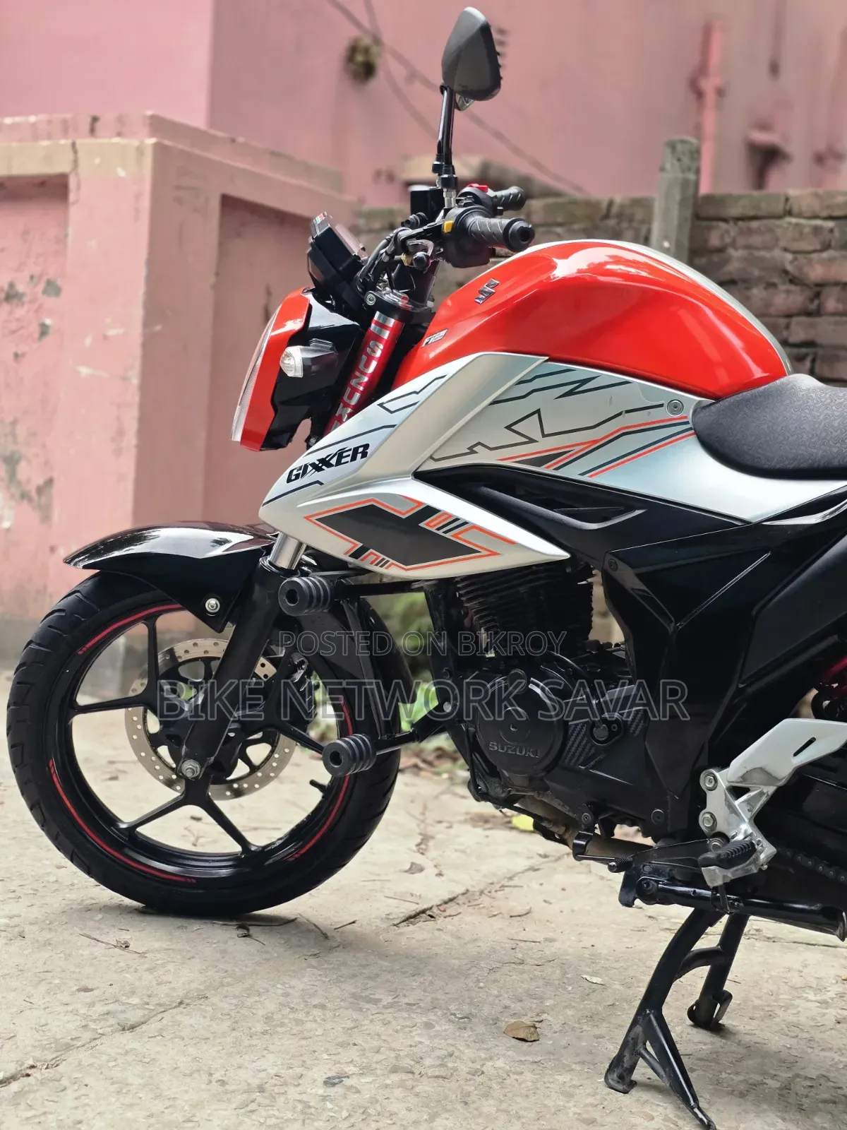 Suzuki Gixxer Fi ABS 2024 Orange