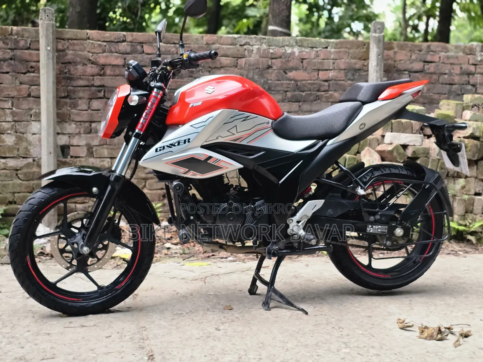 Suzuki Gixxer Fi ABS 2024 Orange
