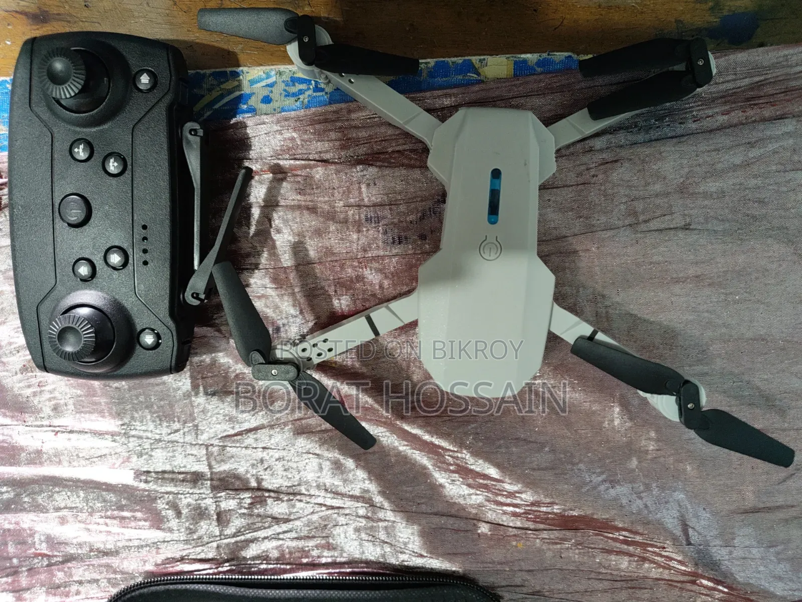 E88 Mini Camera Drone