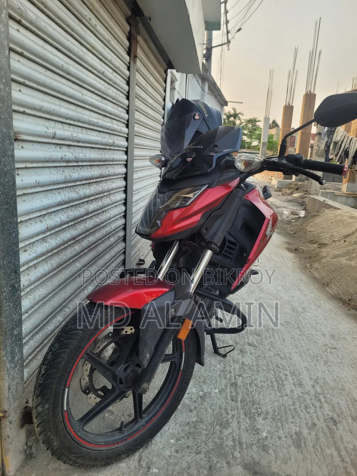 Honda 2022 Red